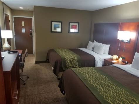 Comfort Inn Presque Isle Updated 2018 Prices Reviews And Photos Erie