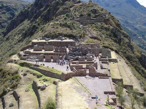 Pisac Ruins in the Sacred Valley, Peru | Sacred valley, Peru, Ancient ...