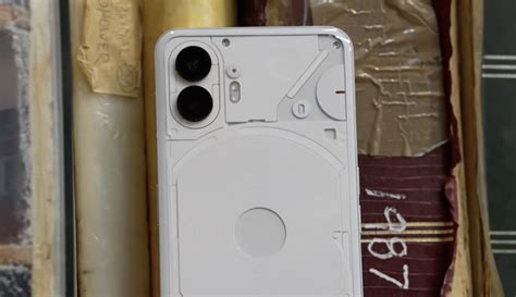 Представлен Nothing Phone (2)