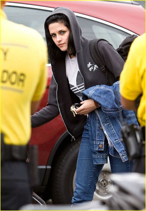 Kristen Stewart Channels Joan Jett | Photo 187491 - Photo Gallery ...