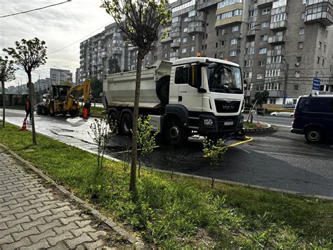 Avarie la rețeaua de apă de la Podul Calvaria Traficul este blocat