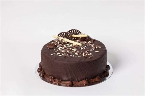 Signature Chocolate Gateau – Goyas of Galway