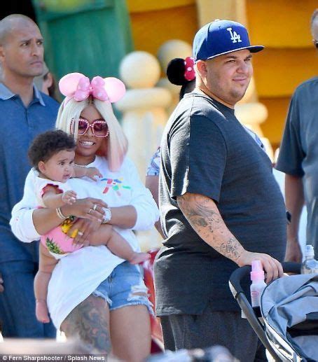 Blac Chyna And Rob Kardashian Celebrate Fathers Day With Daughter