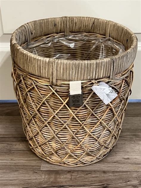 Rustic Rattan Diamond Weave Planter M Riviera Maison