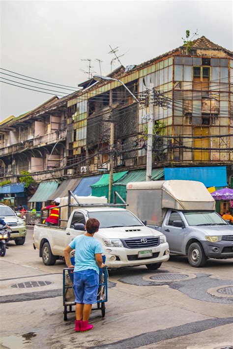 Bangkok Thailand May Heavy Traffic In China Town On Yaowarat