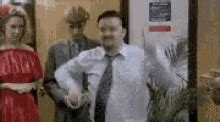 David Brent Dancing GIFs | Tenor