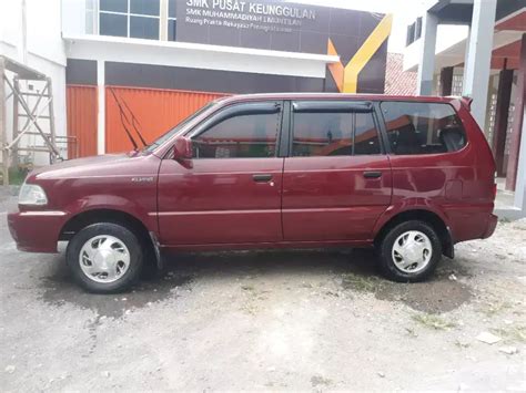 Kijang Lgx 1 8 Efi Mobil Bekas 922410387