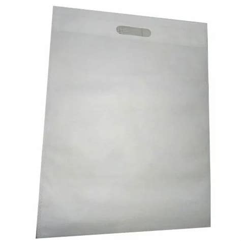 Non Woven White Plain D Cut Bag Capacity 0 5 Kg 5kg At Rs 120 Kg In