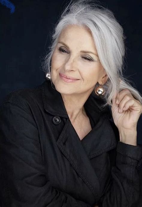 Pin By Kappa On Красивые лица Gray Hair Beauty Beautiful Gray Hair Grey Hair Inspiration