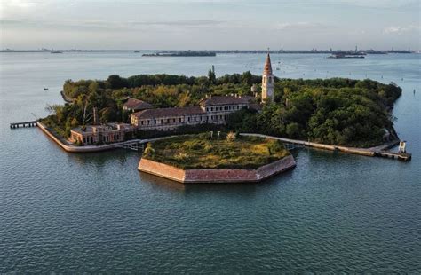 Why Poveglia is Italy's most haunted island - Travel Tomorrow