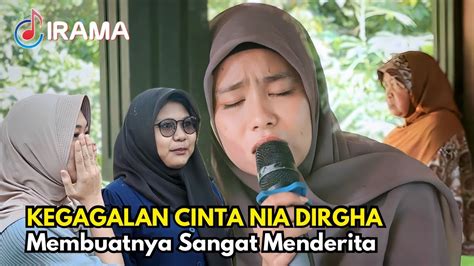 Kegagalan Cinta Membuat Nia Dirgha Terlihat Sangat Sedih Sekali