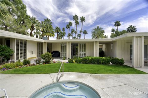 Art Deco Luxury Palm Springs Home | Rent this location on Giggster