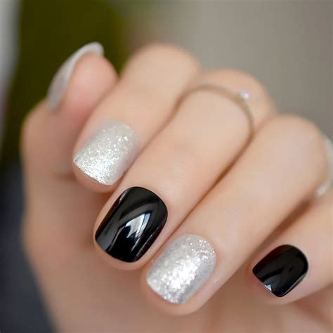 Black Gel Fantasy Short Fake Nails Ready To Wear Designed Nails Sparkly