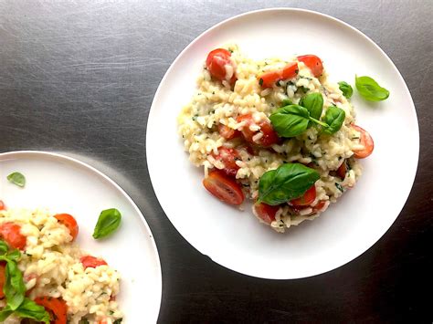 De Basis Vegetarische Risotto Koken Met Kennis