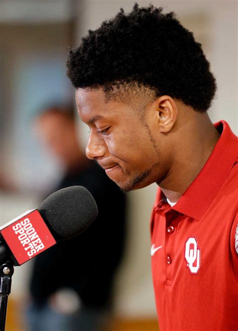 Oklahoma Rb Joe Mixon Apologizes For Punching Woman