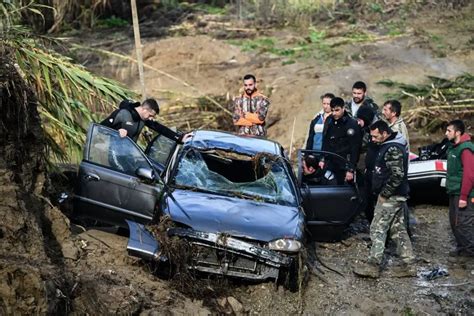 Unwetter In Griechenland Forderten Mindestens Ein Todesopfer