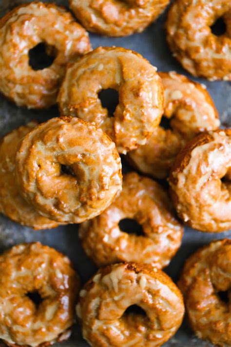 Baked Pumpkin Donuts With Maple Glaze Damn Delicious