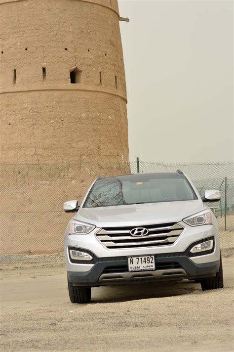 Hyundai Santa Fe Review: One wholesome package | drivemeonline.com