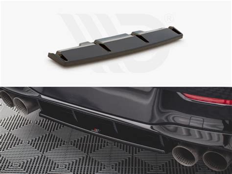 Central Rear Splitter VW Golf R MK8 2020 Maxton Design UK