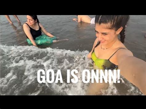 10 Hot Sexy Swati Chauhan Bikini Pics