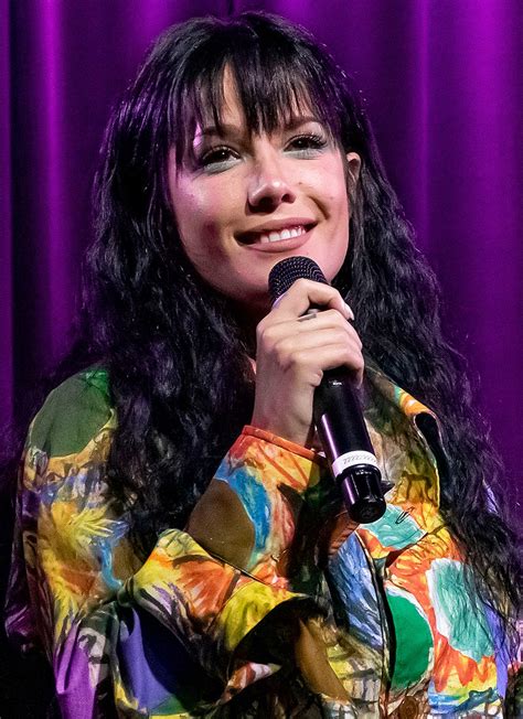 halsey singer wikipedia