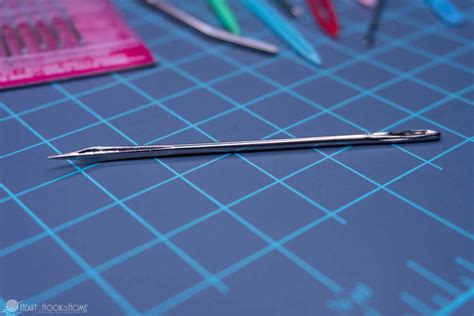 Tapestry Needles Explained Yarn Needles For Beginners