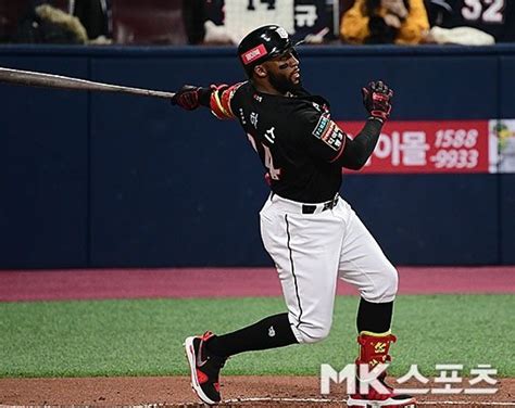 왕의 귀환 2020년 韓 지배했던 132홈런 Mvp 돌아왔다국민거포 천재타자와 시너지 Kt 팬들은 벌써부터 설렌다