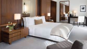 REVIEW: THE LANGHAM HOTEL, NEW YORK CITY