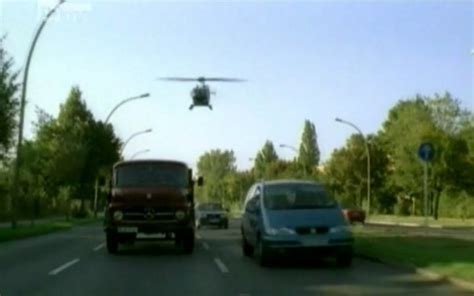 IMCDb org 1996 Seat Alhambra 1ª generación Typ 7M in HeliCops