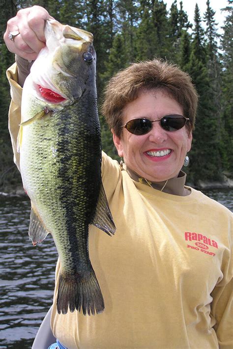 Trophy Fishing At Green Island Lodge Northern Ontario Travel