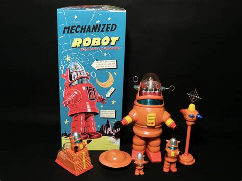 Mechanized Robot Robby