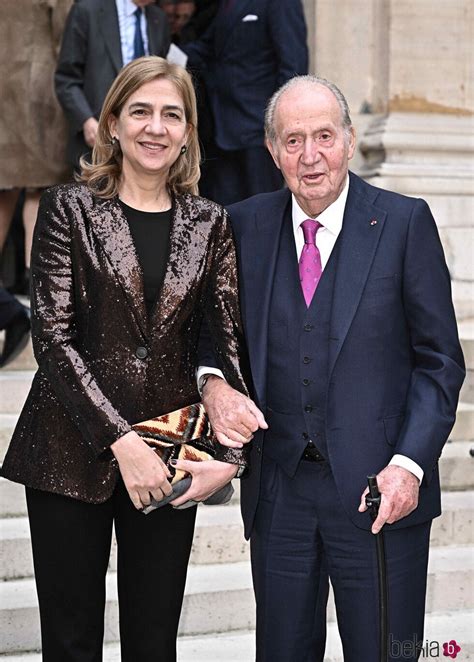 El Rey Juan Carlos Y La Infanta Cristina En La Academia Francesa La