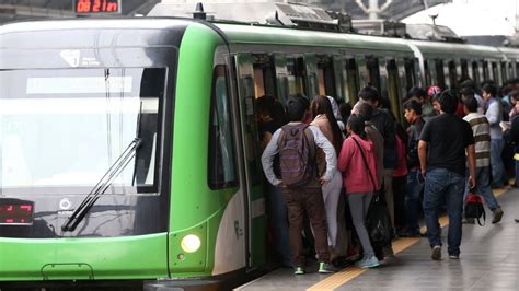 Línea 1 Del Metro Proyecta Transportar 1 Mlls De Pasajeros La Razón