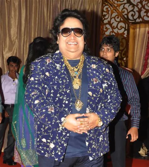 Bappi Lahiri Left Behind Gold Jewellery Worth Rs 38 Lakh Five Cars