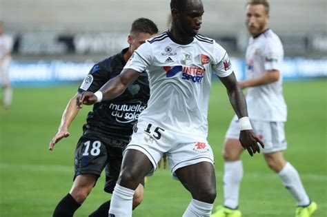 Ligue 1 Moussa Konaté assure Amiens Kaolack Infos