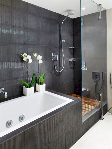 45 Small Bathrooms With Bathtub Ideas GODIYGO