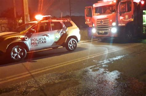 Corpo de Bombeiros atende ocorrência de incêndio em residência em FRG