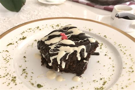 Brownie Tadında Kakaolu Islak Kek Tarifi Nasıl Yapılır Yemek