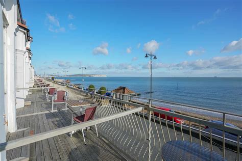 Shanklin Beach Hotel Isle Of Wight Visit Shanklin