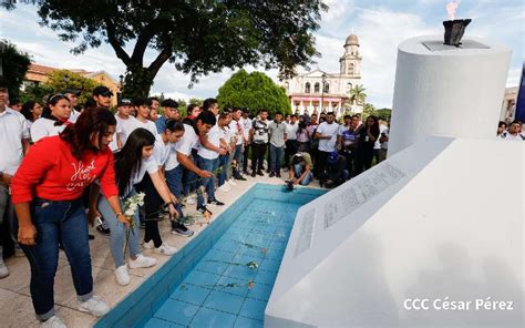 Js De Julio Conmemora La Vida Eterna Del Comandante Carlos Fonseca