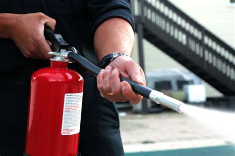 Prevenci N De Incendio Y Manejo De Extintores