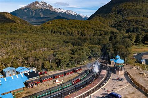 Tierra Del Fuego Tren Del Fin Del Mundo Y Canal Beagle Ushuaia