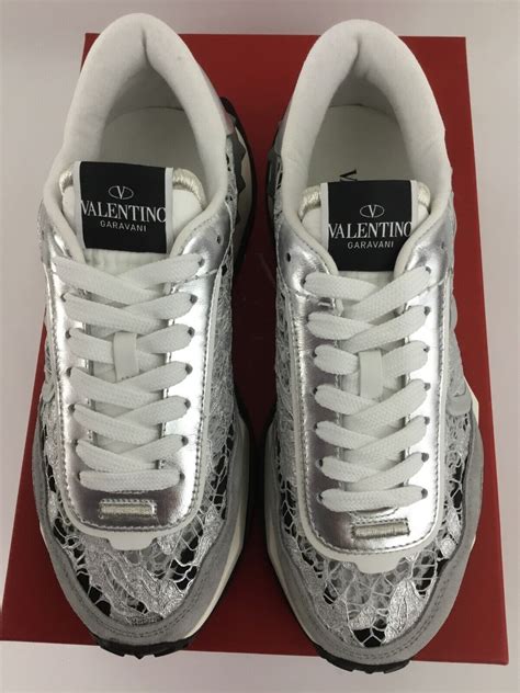 39EU VALENTINO GARAVANI VLOGO Lace Runner Sneaker Low Top Silver Grey