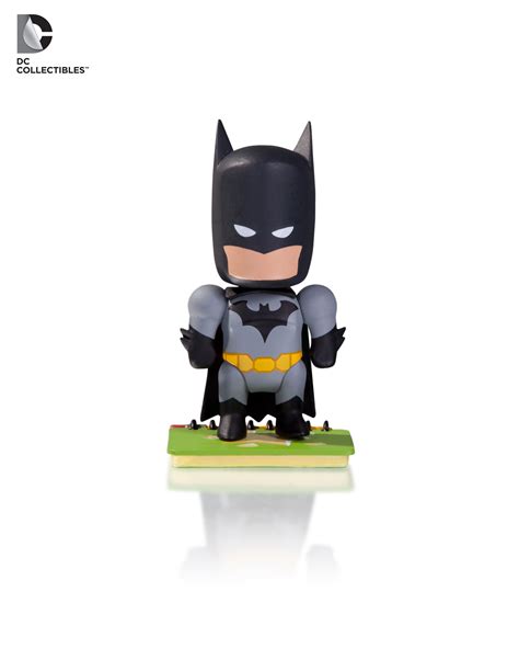 Scribblenauts Unmasked Batman Costume Red