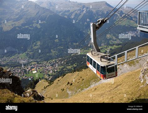 Cable Car from Manlichen to Murren Stock Photo - Alamy