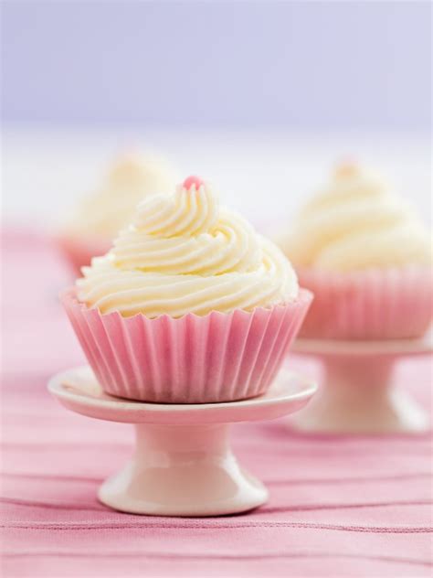 Vanille Cupcakes Mit Buttercréme Oma Kocht