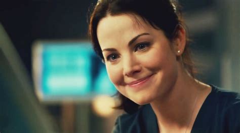 Erica Durance (in Saving Hope episode 1.02 - Contact) | Saving hope, Erica durance, Saving