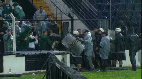 Operário PR x Coritiba árbitro relata tentativa de invasão de torcida