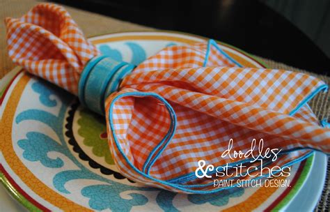 DIY Cloth Napkins TUTORIAL - Doodles & Stitches