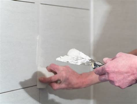 Learn Top Tips on How to Seal Tile & Grout | St. Louis Tile Company